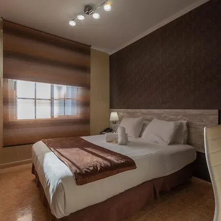 Ancora フィニステレ