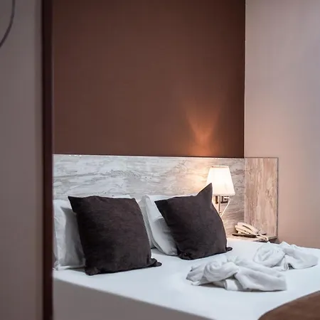 Ancora Urban Center Hotel *