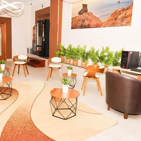 Ancora Urban Center Hotel *