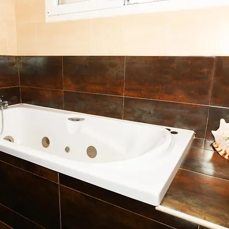 Ancora Urban Center Hotel *